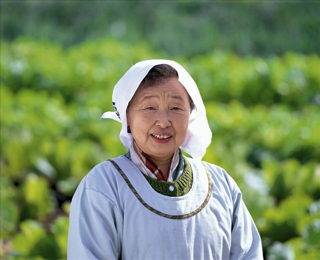 和君健康养老事业部发布《中国健康养老产业发展报告（2016）》
